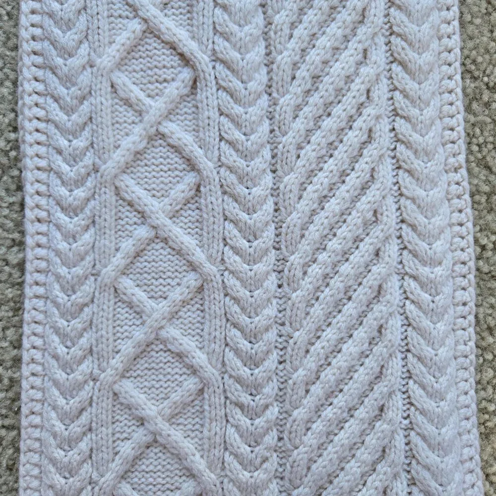 Saks Fifth Avenue thick cashmere